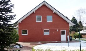 Schleppdachgaube_auf_Einfamilienhaus_01